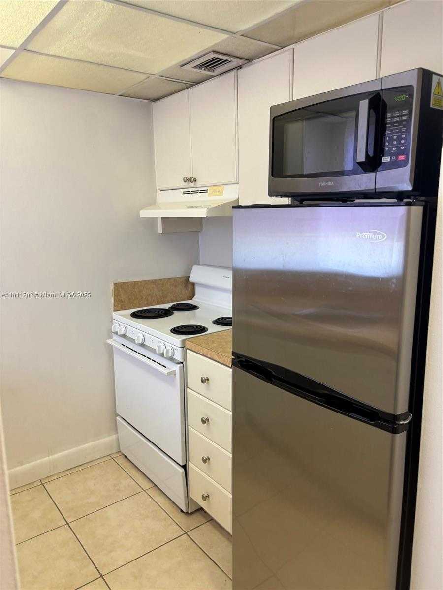 Small Image of 8500 SOUTH WEST 109TH AVE #6-211, Miami Number 5