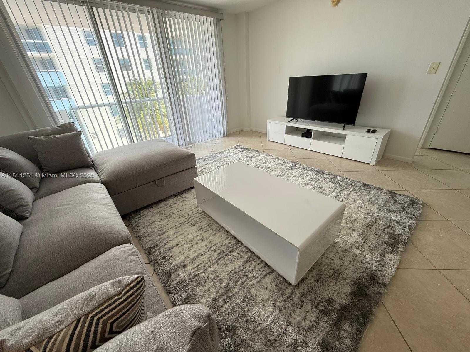 Small Image of 9195 COLLINS AVE #511, Surfside Number 12