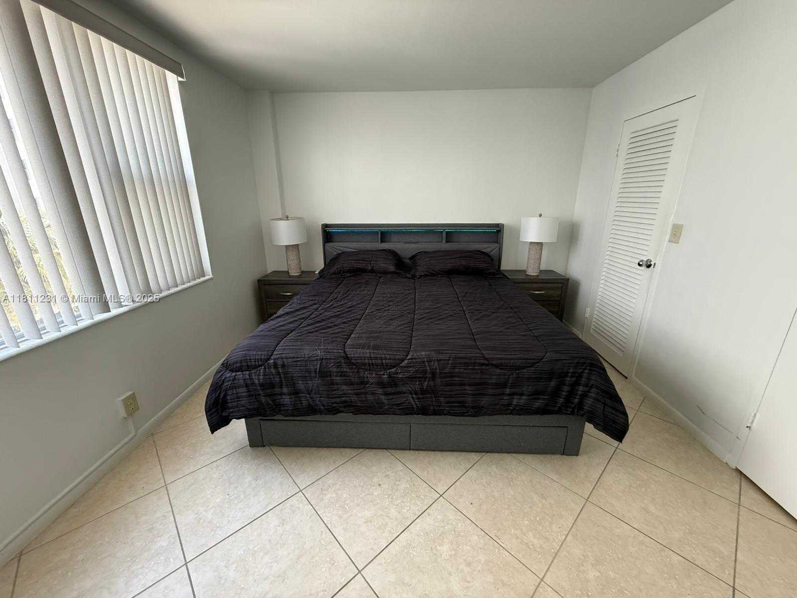 Small Image of 9195 COLLINS AVE #511, Surfside Number 16