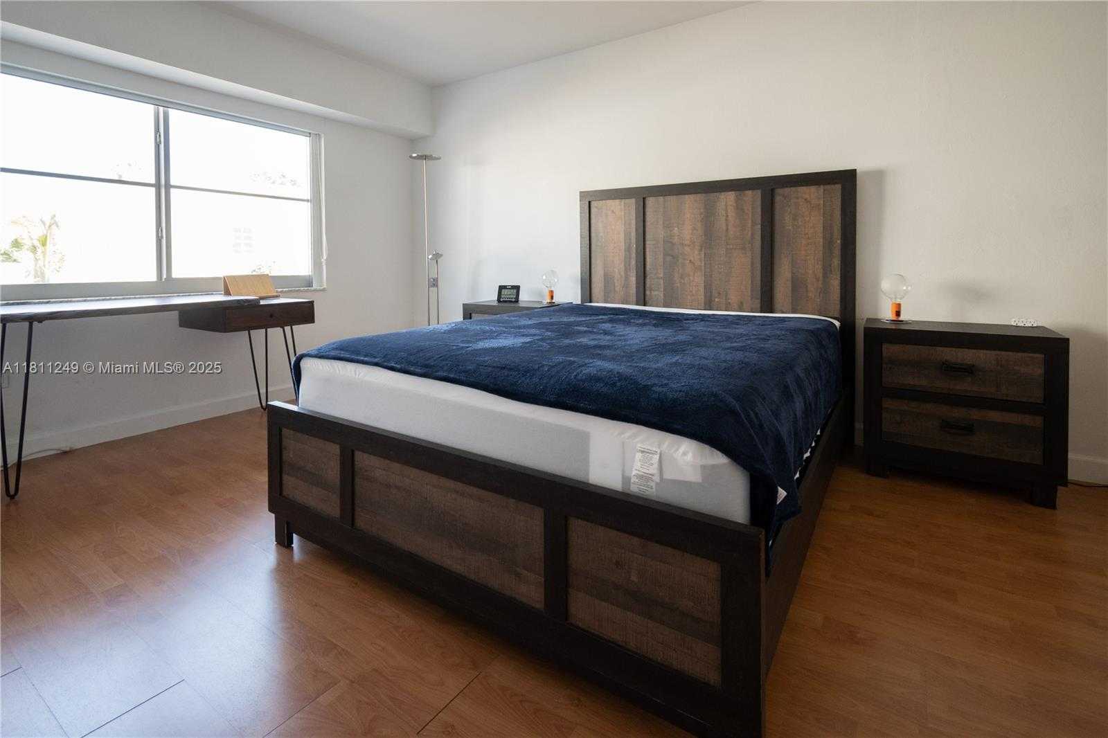 Small Image of 1000 MICHIGAN AVE #201, Miami Beach Number 5