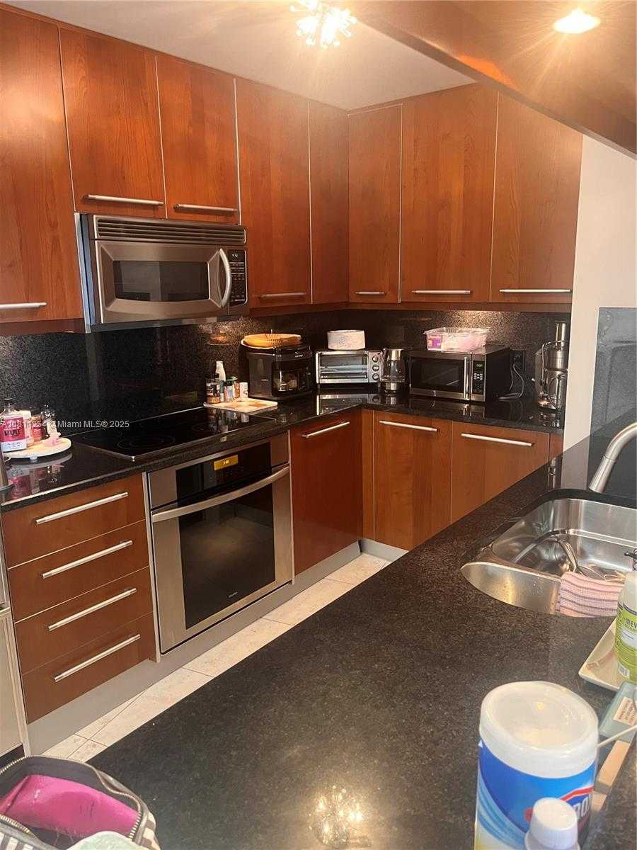 Small Image of 901 BRICKELL KEY BLVD #2701, Miami Number 30
