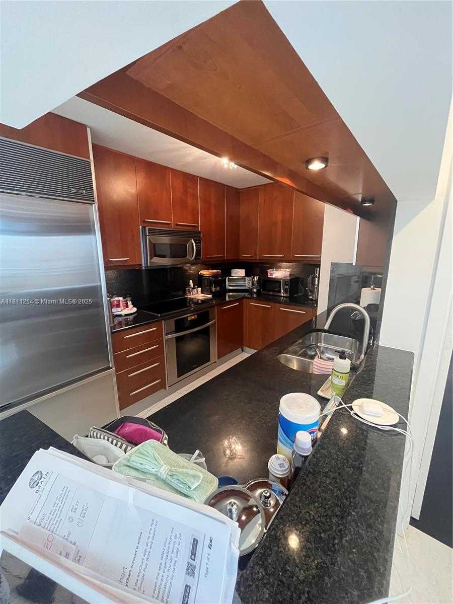 Small Image of 901 BRICKELL KEY BLVD #2701, Miami Number 31