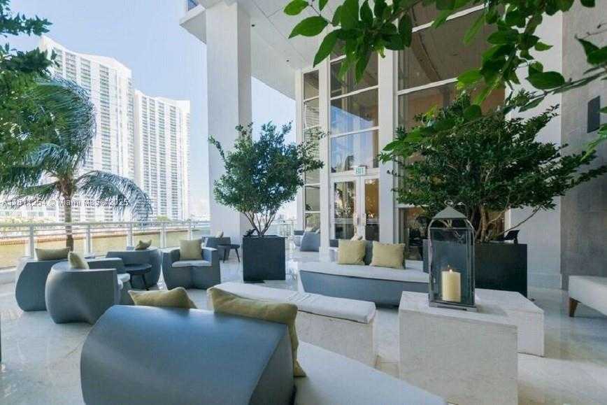 Small Image of 901 BRICKELL KEY BLVD #2701, Miami Number 7