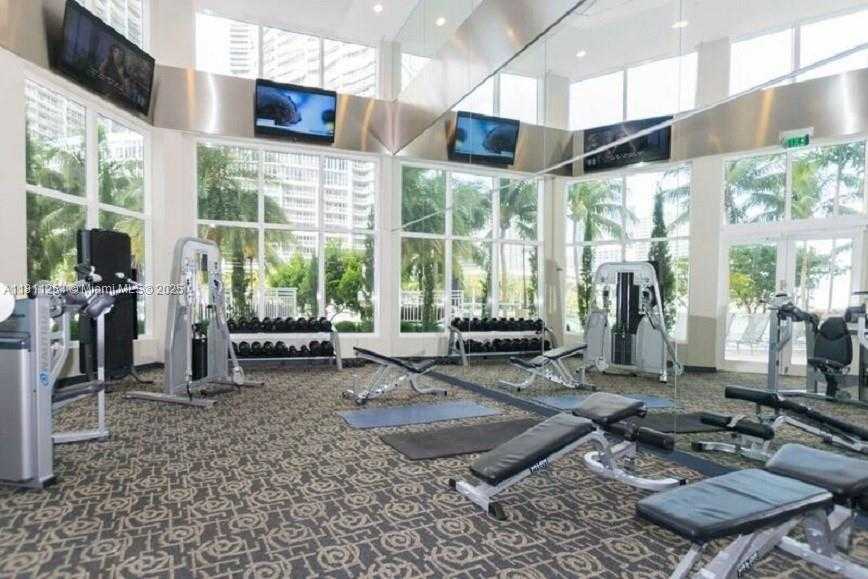 Small Image of 901 BRICKELL KEY BLVD #2701, Miami Number 9