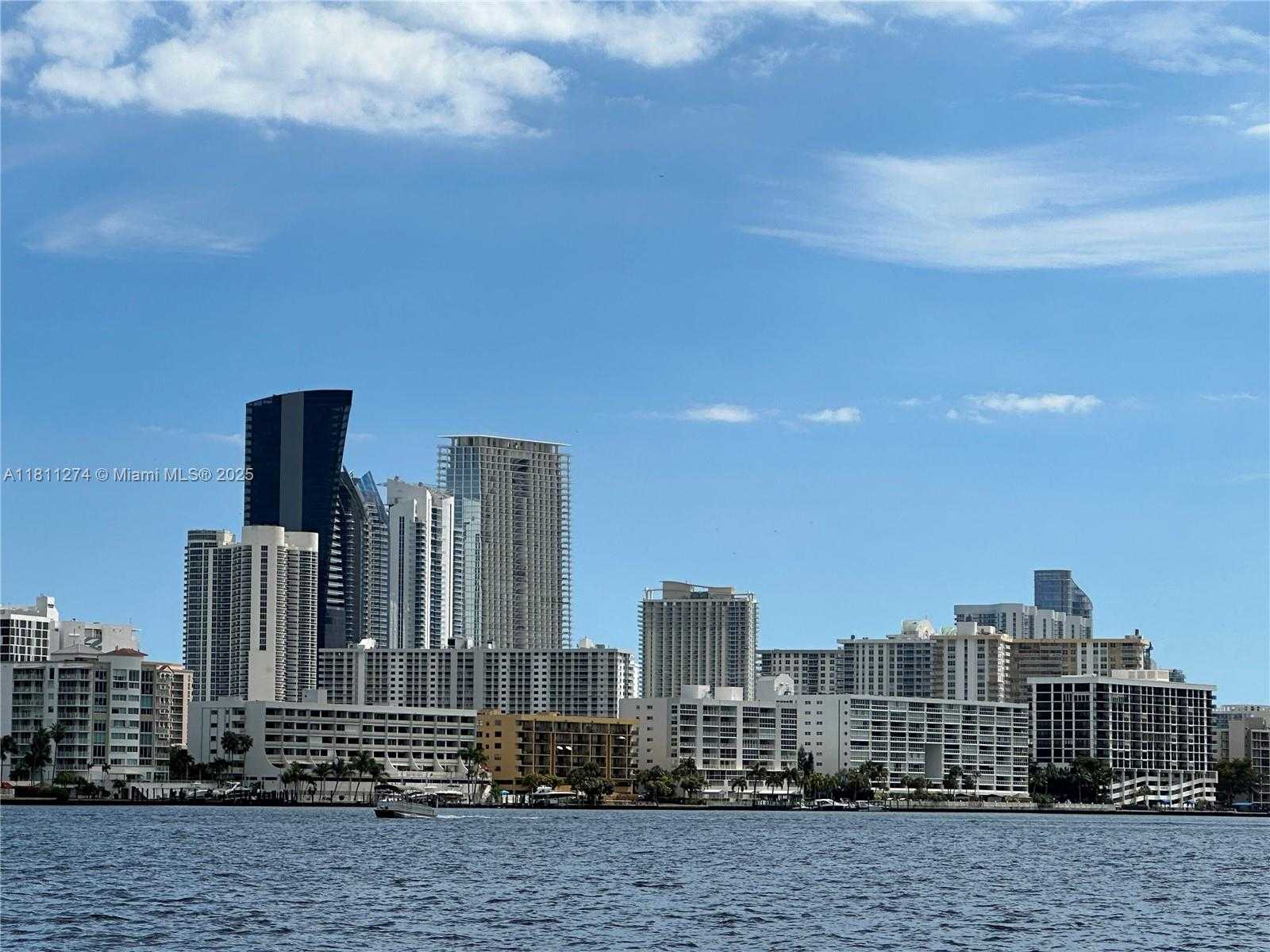 Small Image of 17878 NORTH BAY RD #306, Sunny Isles Beach Number 12