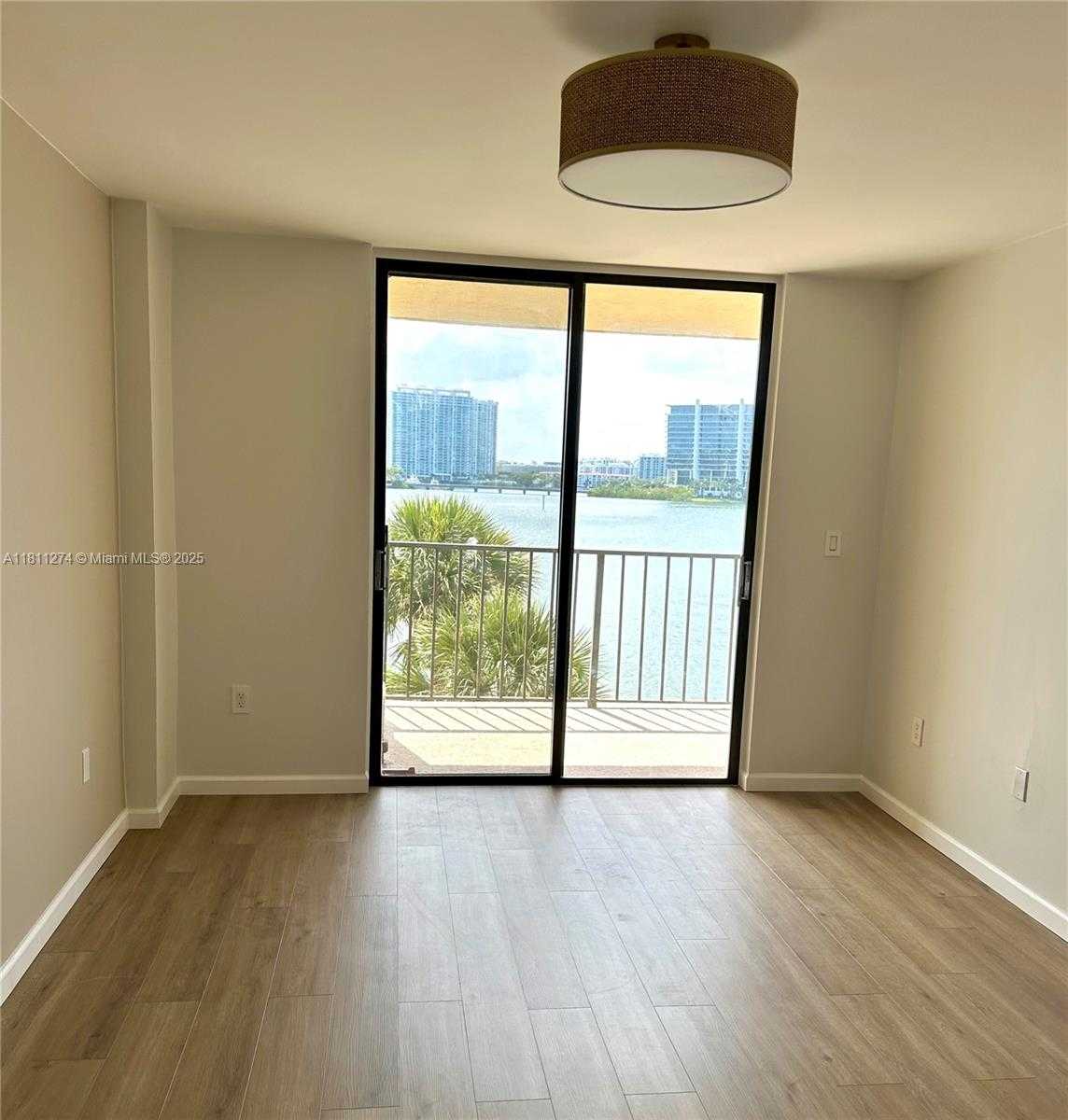 Small Image of 17878 NORTH BAY RD #306, Sunny Isles Beach Number 8