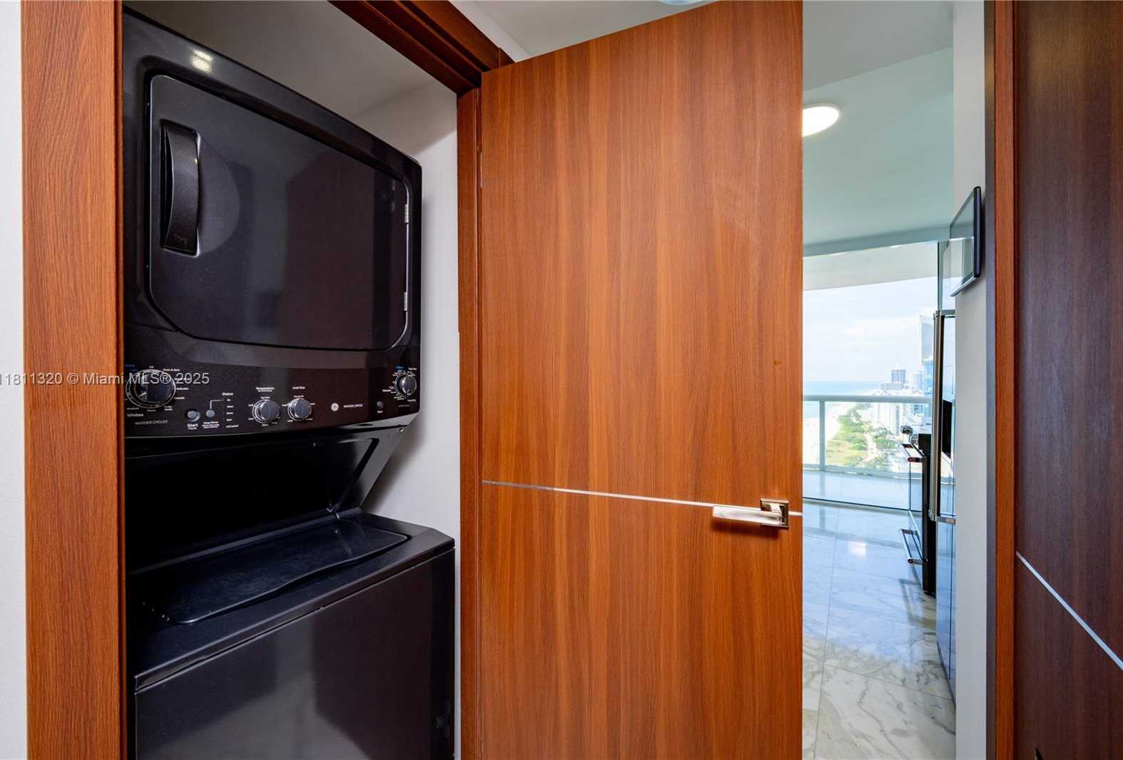Small Image of 6365 COLLINS AVE #3304, Miami Beach Number 34