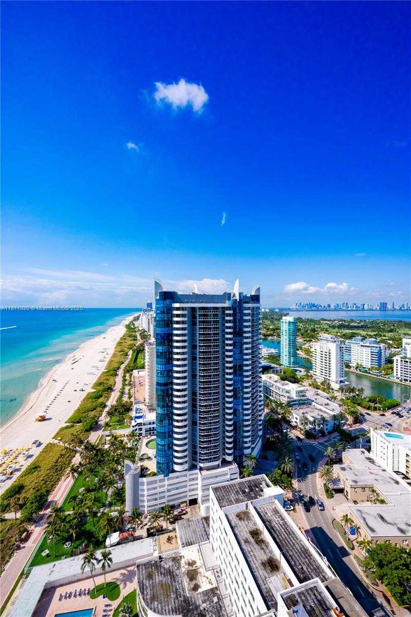 Small Image of 6365 COLLINS AVE #3304, Miami Beach Number 7