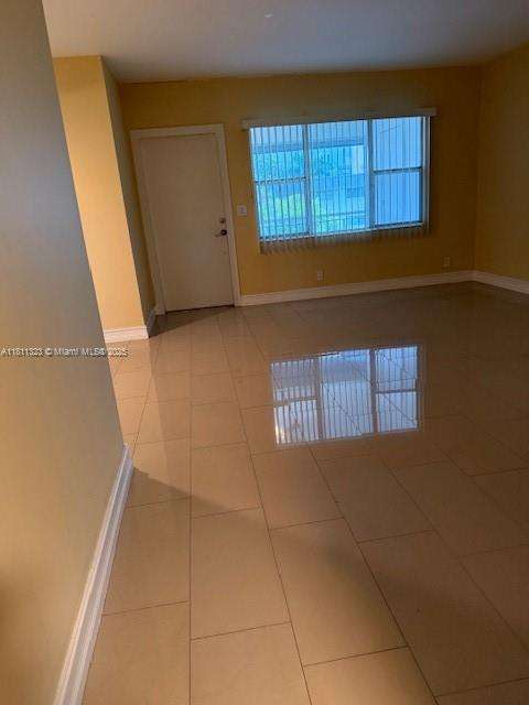 Small Image of 270 LAYNE BLVD #307, Hallandale Beach Number 24