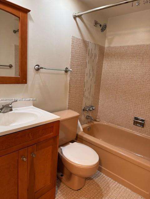 Small Image of 270 LAYNE BLVD #307, Hallandale Beach Number 26