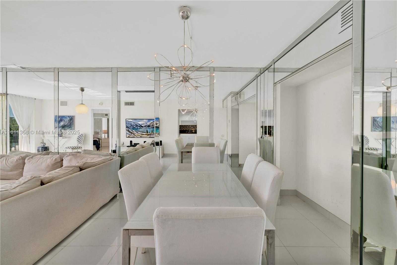 Small Image of 100 BAYVIEW DR #322, Sunny Isles Beach Number 25