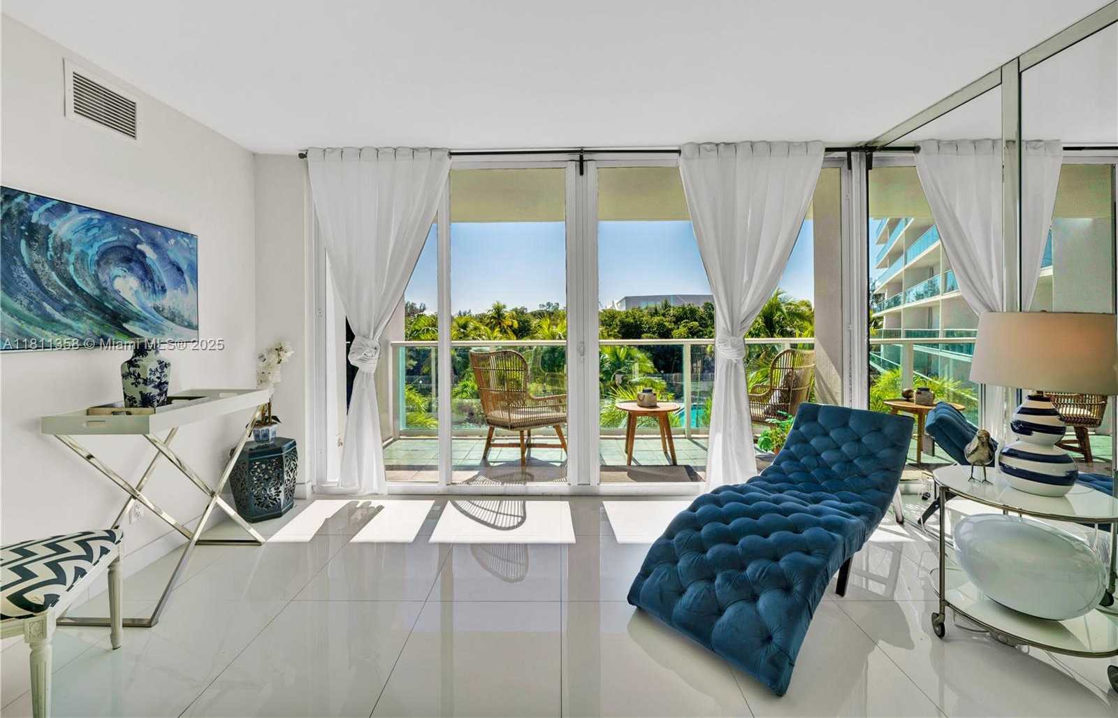 Small Image of 100 BAYVIEW DR #322, Sunny Isles Beach Number 27