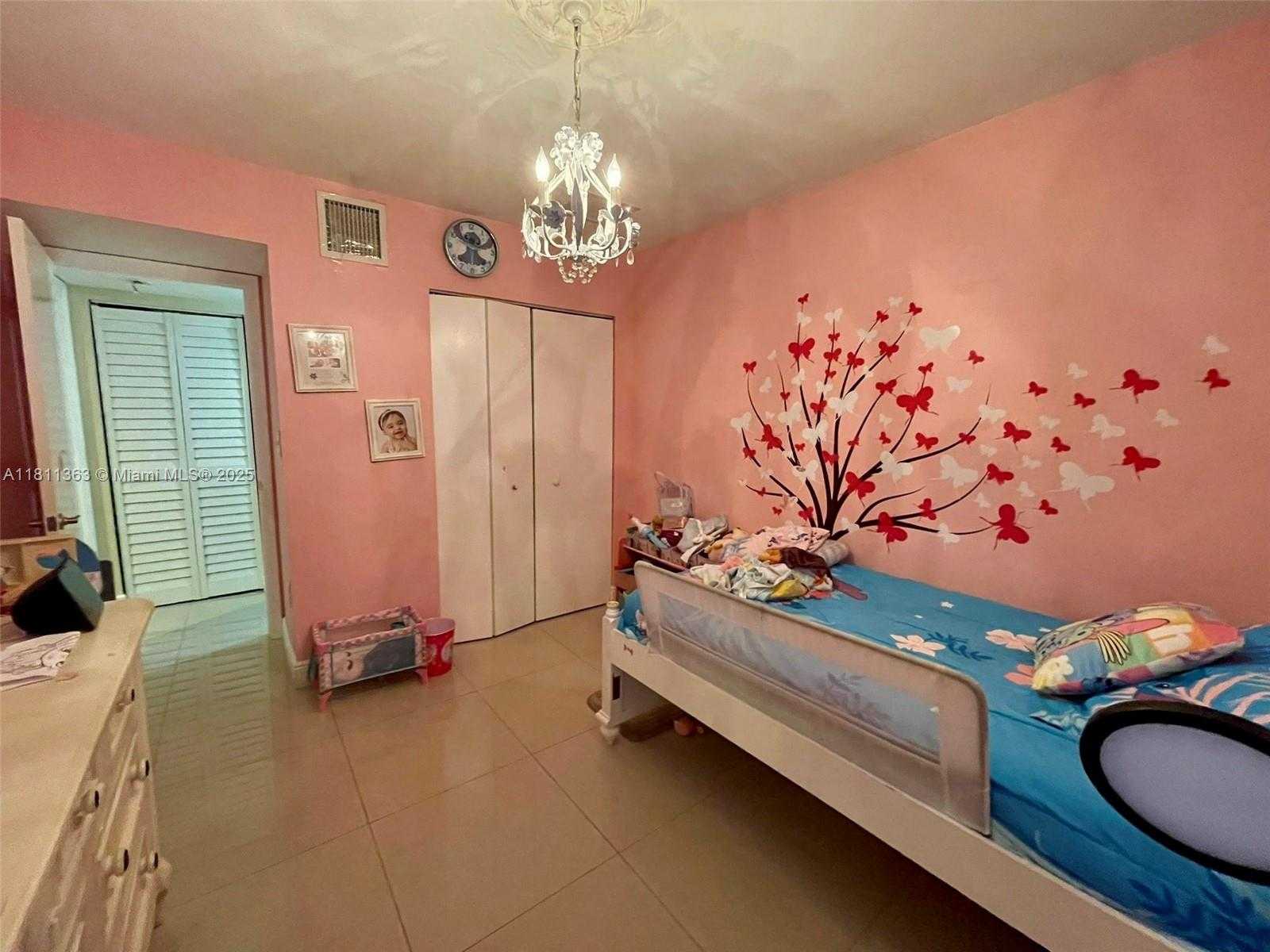 Small Image of 10245 NORTH WEST 9TH ST CIR #202-9, Miami Number 14