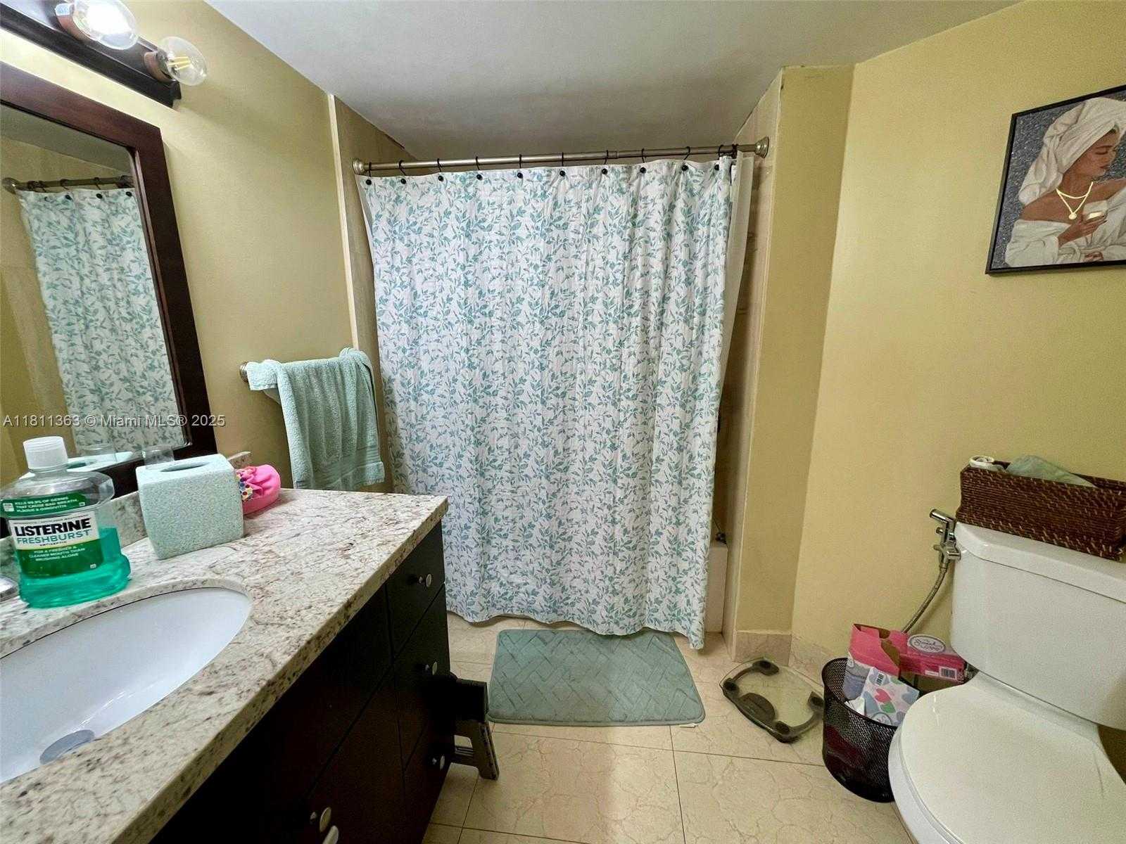 Small Image of 10245 NORTH WEST 9TH ST CIR #202-9, Miami Number 16