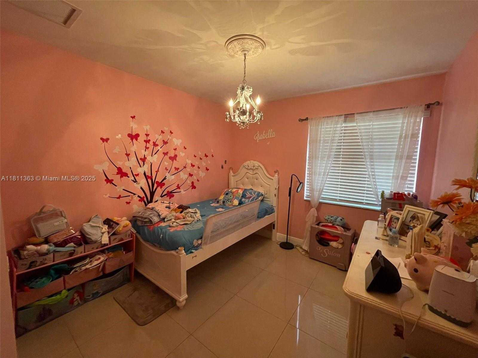 Small Image of 10245 NORTH WEST 9TH ST CIR #202-9, Miami Number 3