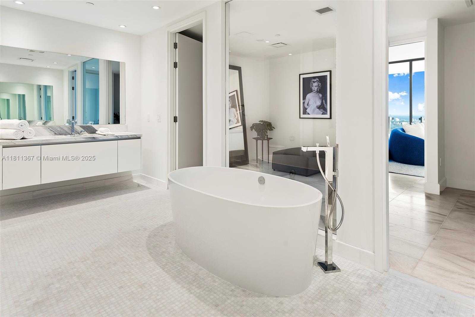 Small Image of 700 NORTH EAST 26TH TERRACE #5403, Miami Number 7