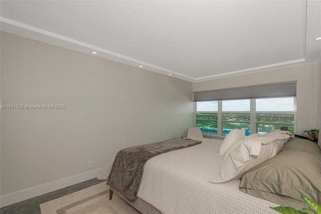 Small Image of 3900 GALT OCEAN DR #1109, Fort Lauderdale Number 13