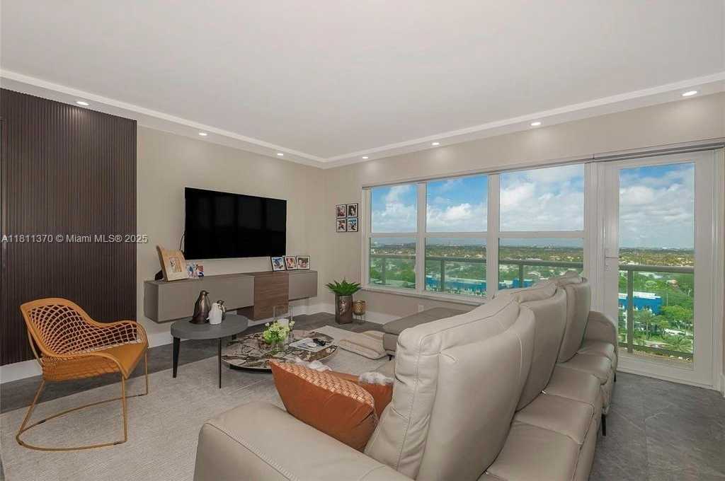Small Image of 3900 GALT OCEAN DR #1109, Fort Lauderdale Number 8