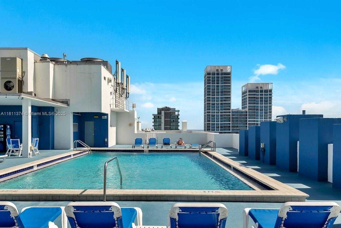 Small Image of 401 69TH ST #602, Miami Beach Number 3