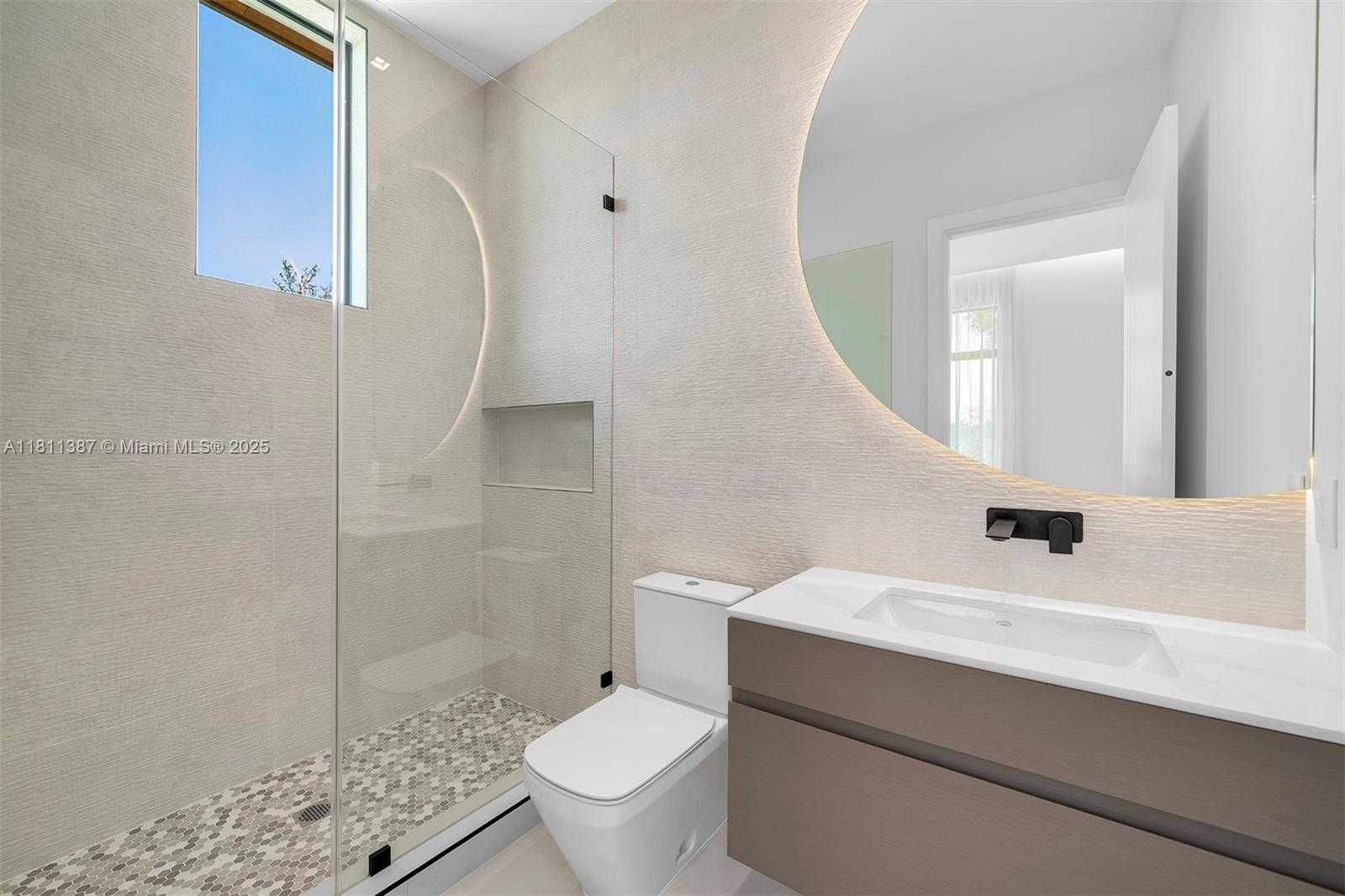 Small Image of 12500 SOUTH WEST 64 AVE, Pinecrest Number 32