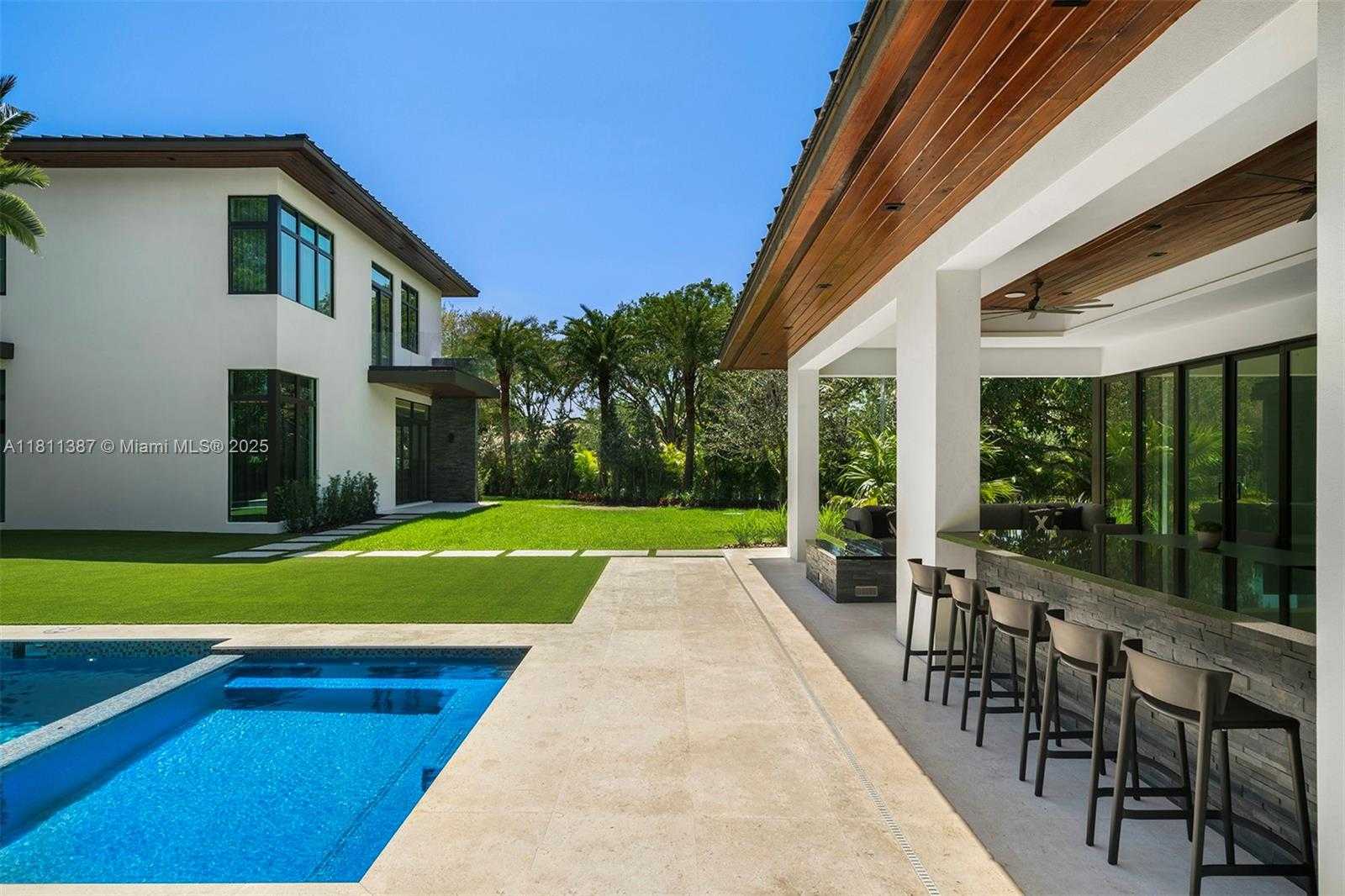 Small Image of 12500 SOUTH WEST 64 AVE, Pinecrest Number 40