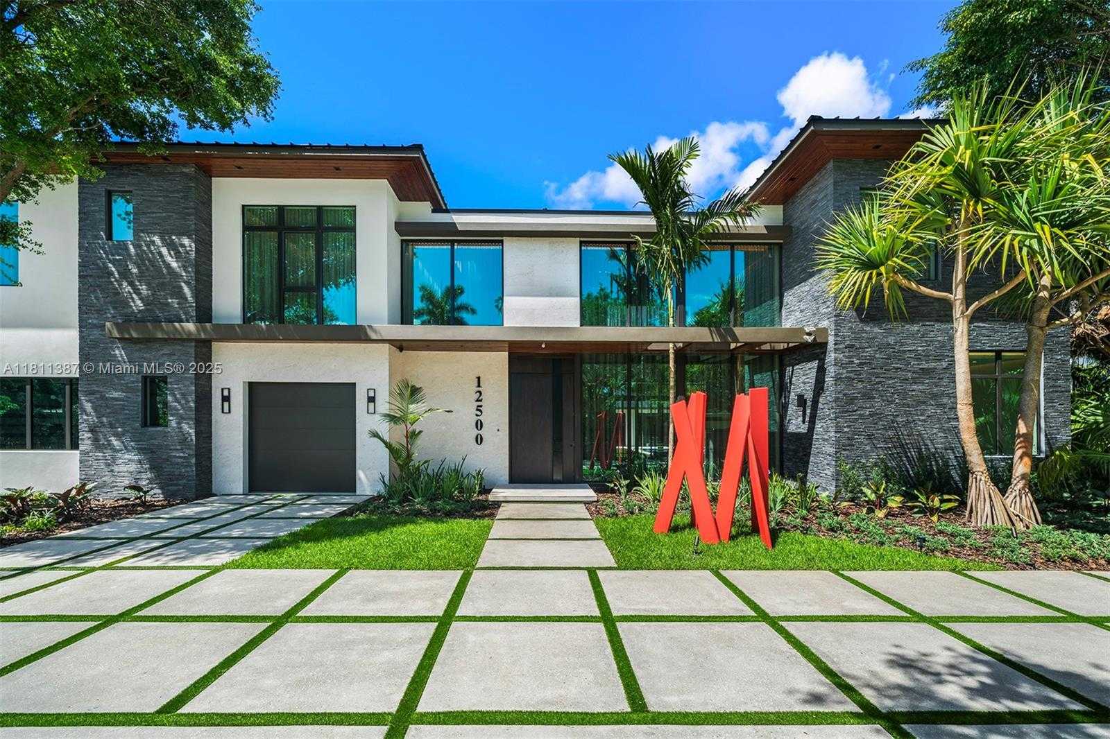 Small Image of 12500 SOUTH WEST 64 AVE, Pinecrest Number 8