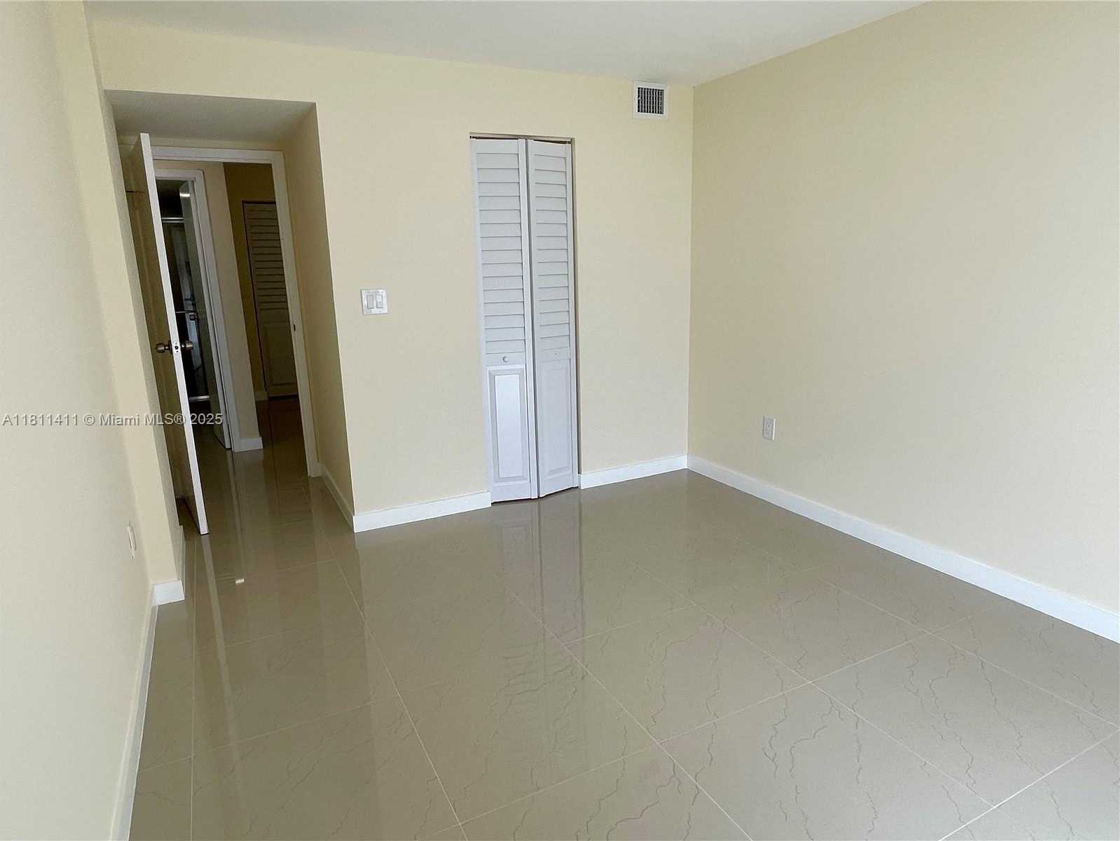 Small Image of 16851 NORTH EAST 23RD AVE #B102, North Miami Beach Number 11