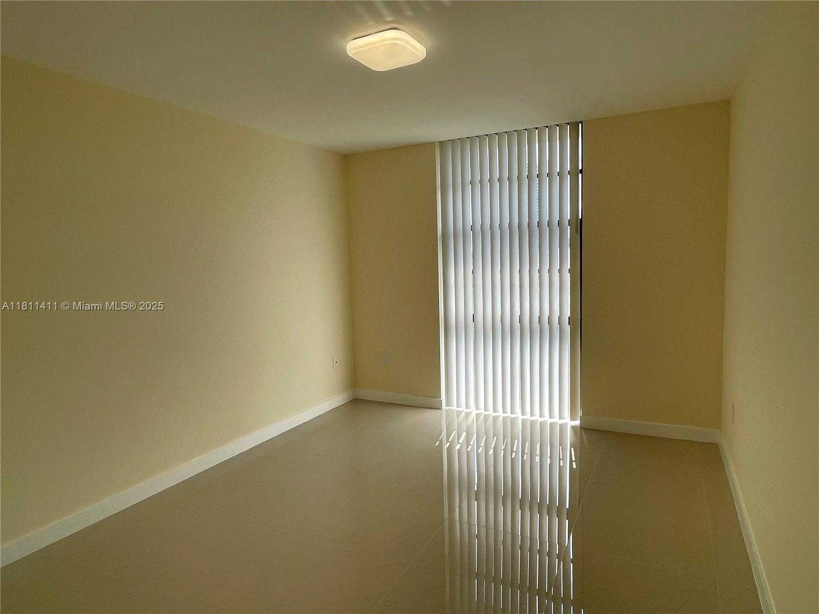 Small Image of 16851 NORTH EAST 23RD AVE #B102, North Miami Beach Number 12
