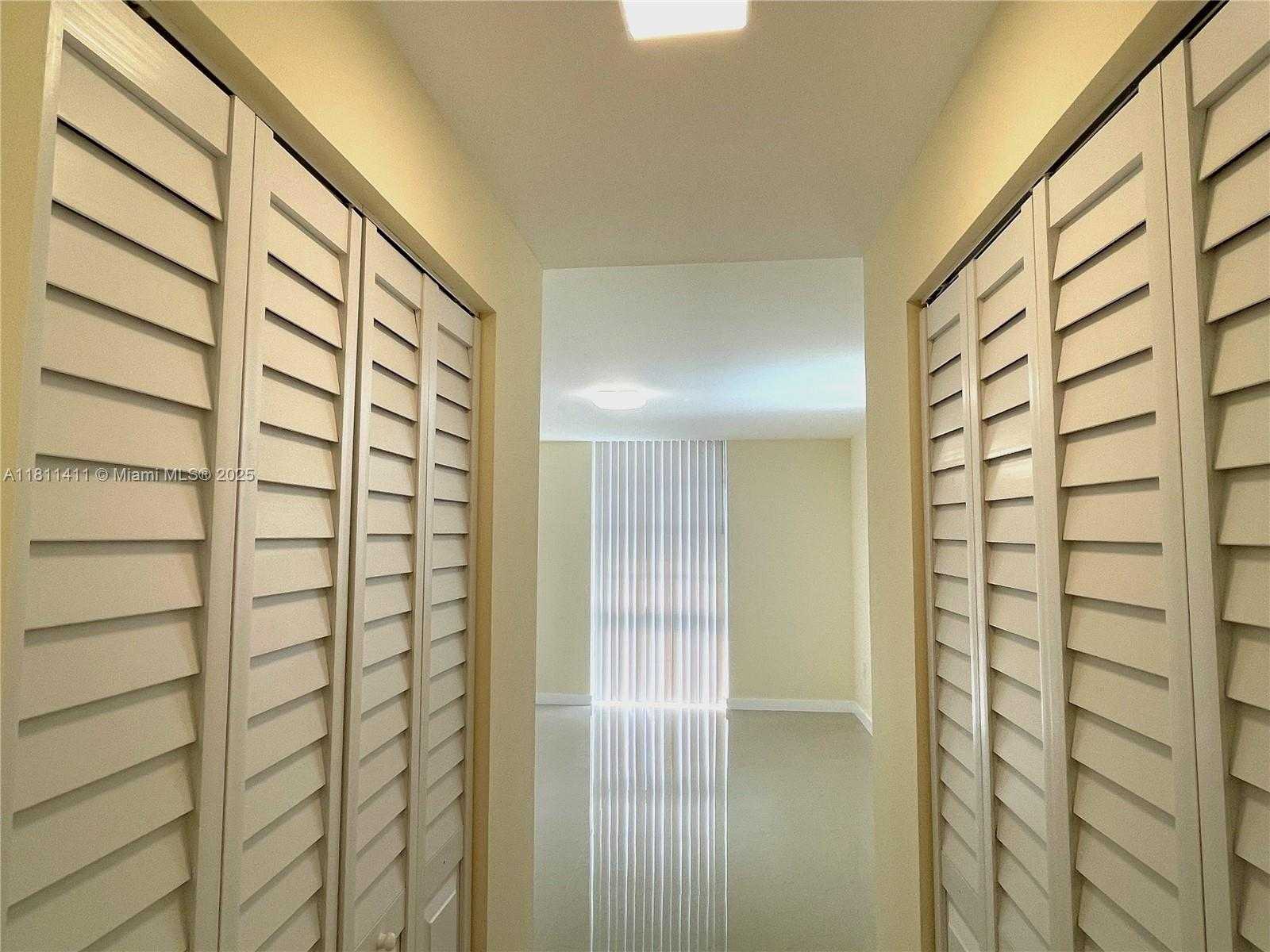 Small Image of 16851 NORTH EAST 23RD AVE #B102, North Miami Beach Number 18