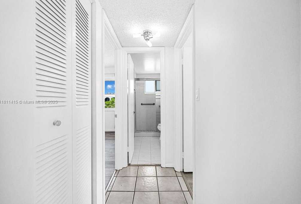 Small Image of 7740 CAMINO REAL #G-407, Miami Number 21