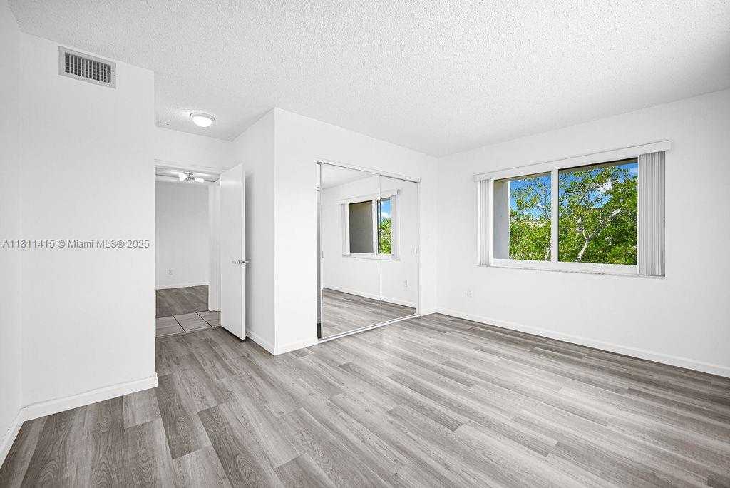 Small Image of 7740 CAMINO REAL #G-407, Miami Number 23