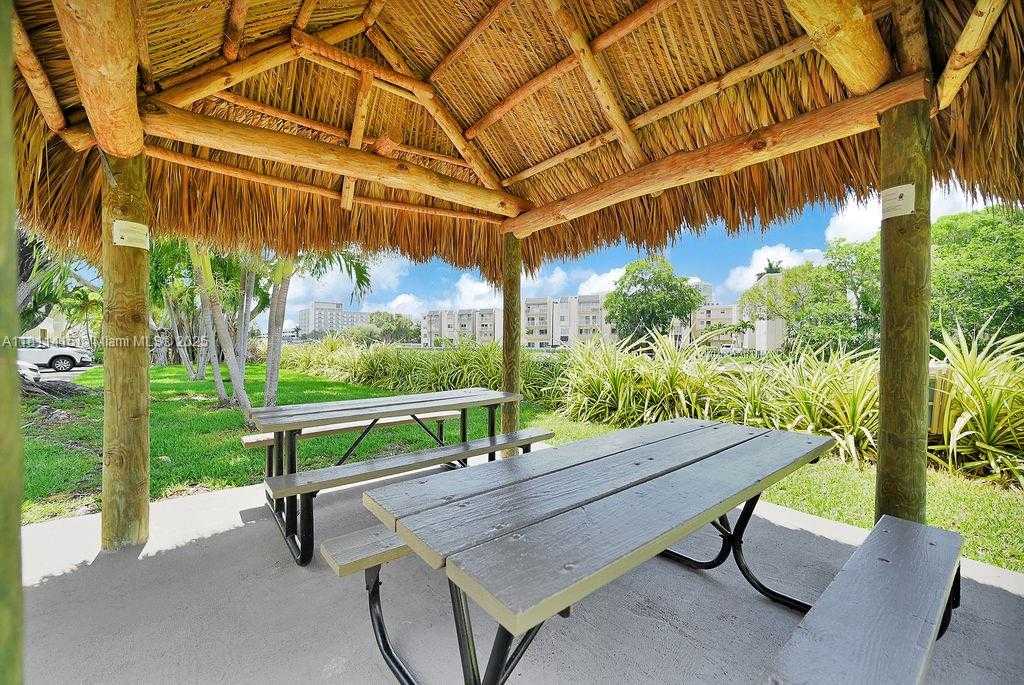 Small Image of 7740 CAMINO REAL #G-407, Miami Number 29