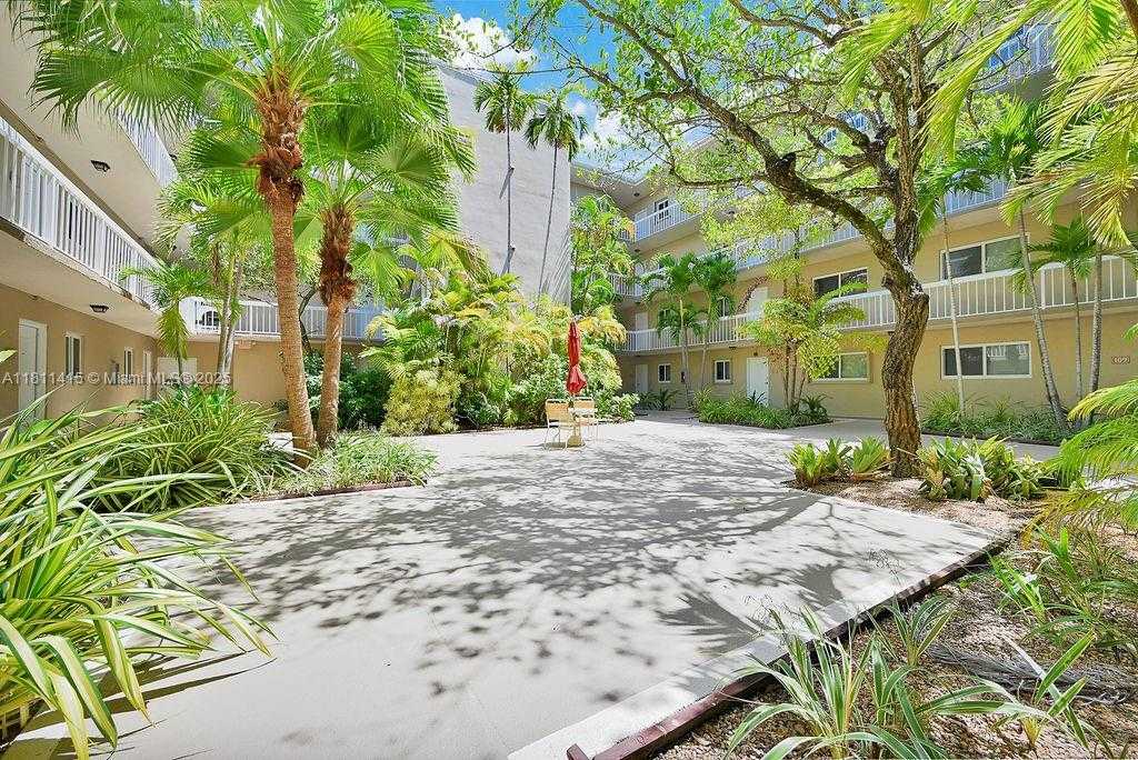 Small Image of 7740 CAMINO REAL #G-407, Miami Number 4