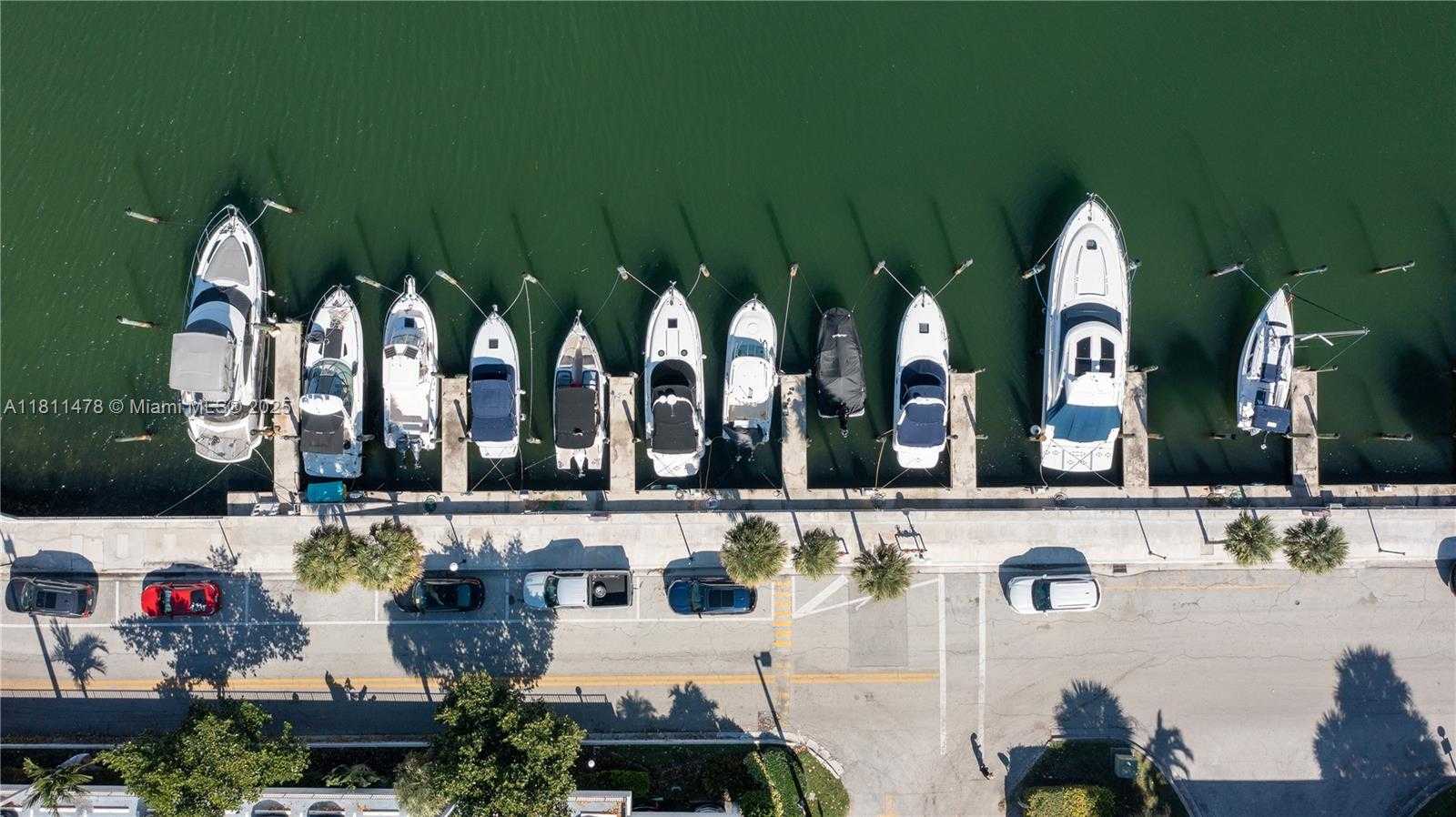 Small Image of 500 BAYVIEW DR #1723, Sunny Isles Beach Number 26