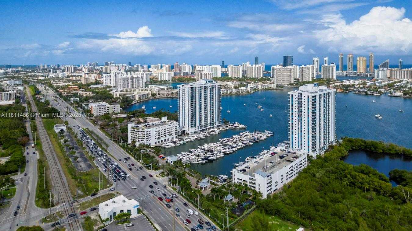 Small Image of 17301 BISCAYNE BLVD #2305, North Miami Beach Number 5