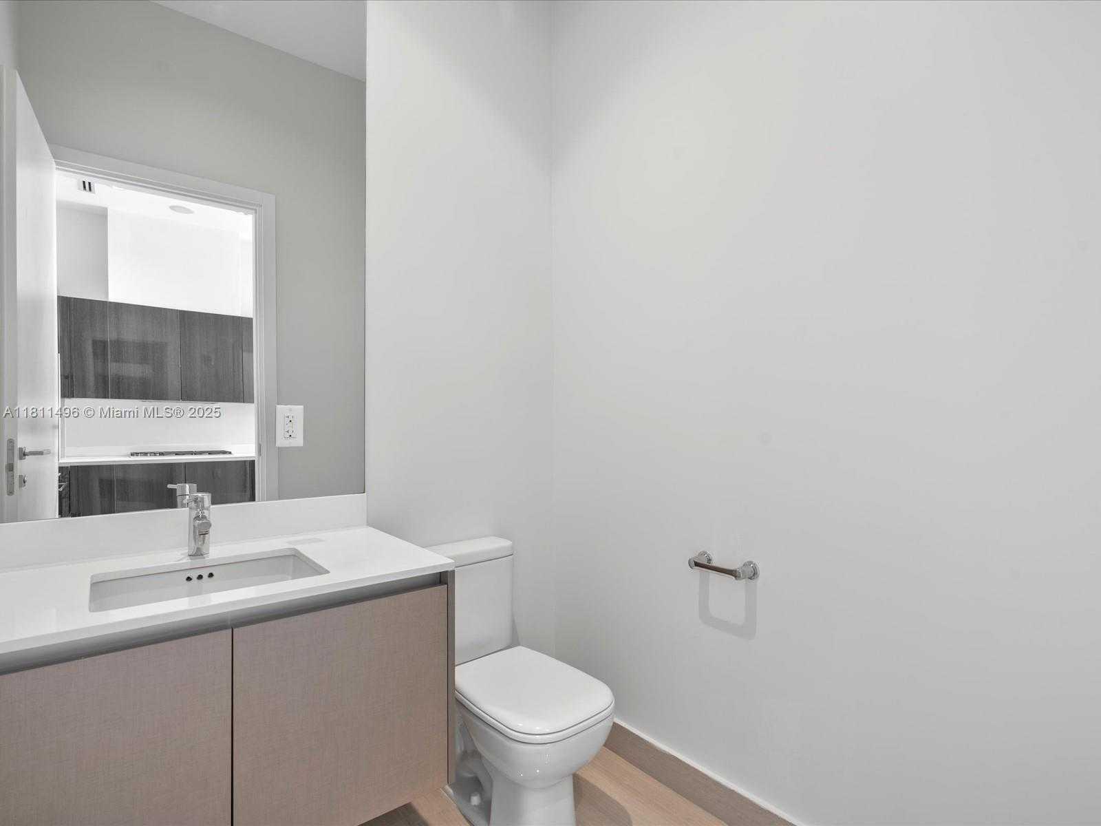 Small Image of 3250 NORTH EAST 188TH ST #102, Aventura Number 10
