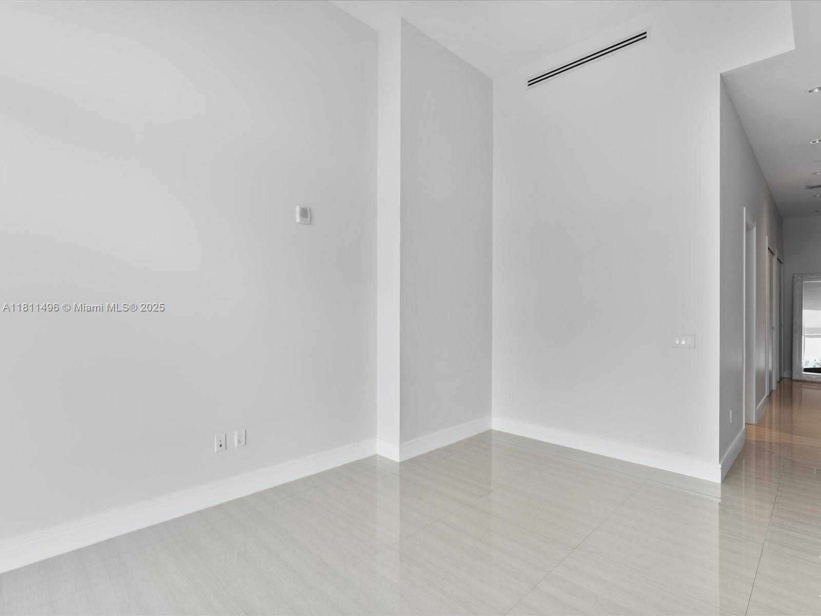 Small Image of 3250 NORTH EAST 188TH ST #102, Aventura Number 14