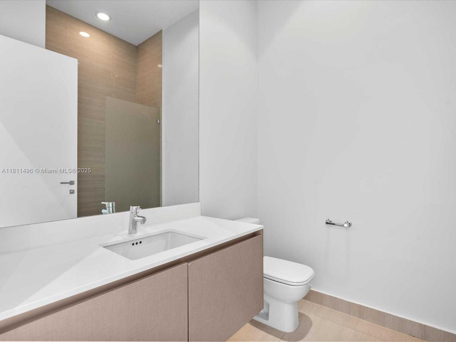 Small Image of 3250 NORTH EAST 188TH ST #102, Aventura Number 21