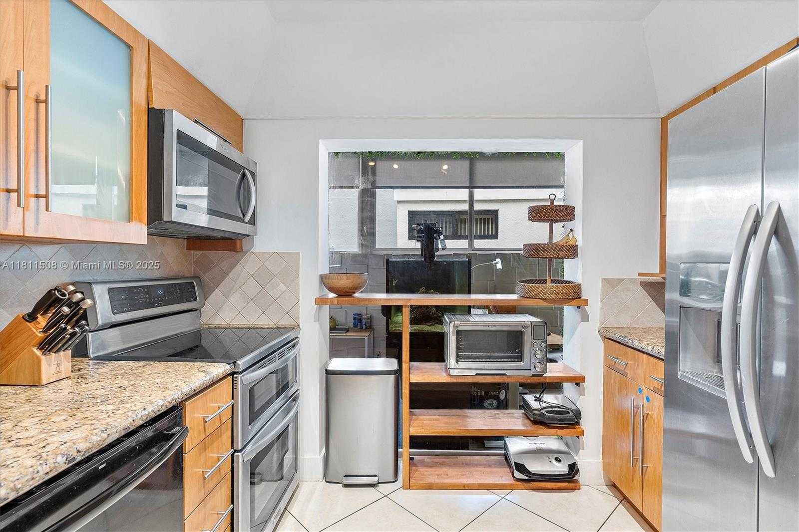 Small Image of 300 POINCIANA DR #702, Sunny Isles Beach Number 10