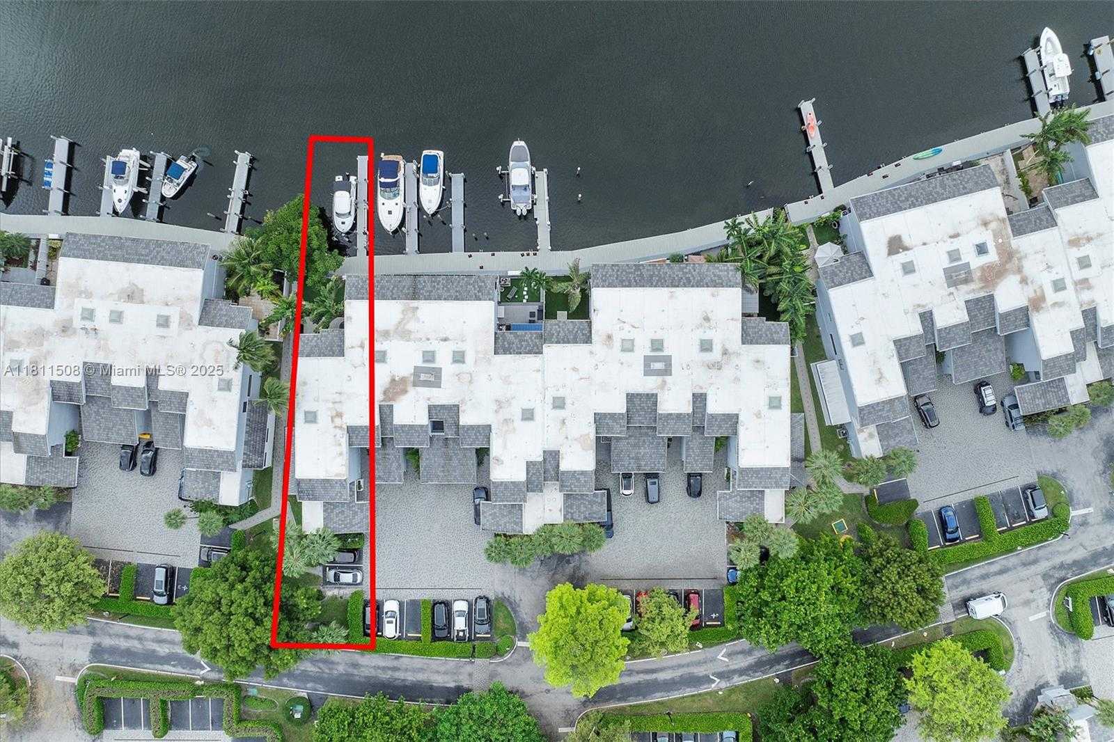Small Image of 300 POINCIANA DR #702, Sunny Isles Beach Number 28