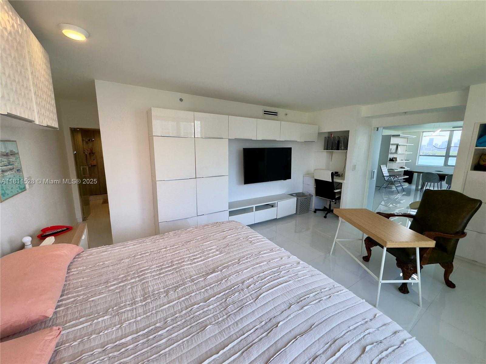 Small Image of 1500 BAY RD #1040S, Miami Beach Number 21