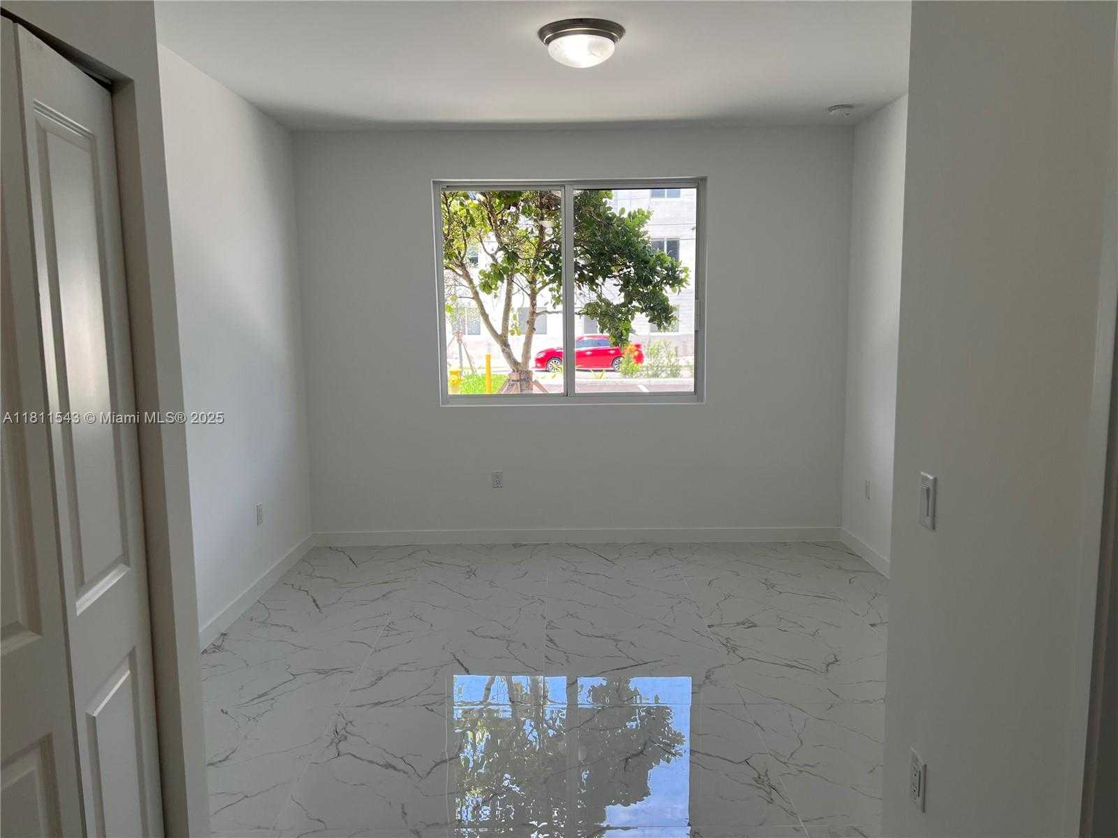 Small Image of 1010 SOUTH WEST 69TH AVE #104, Miami Number 4