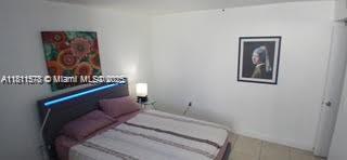 Small Image of 2457 COLLINS #901, Miami Beach Number 6