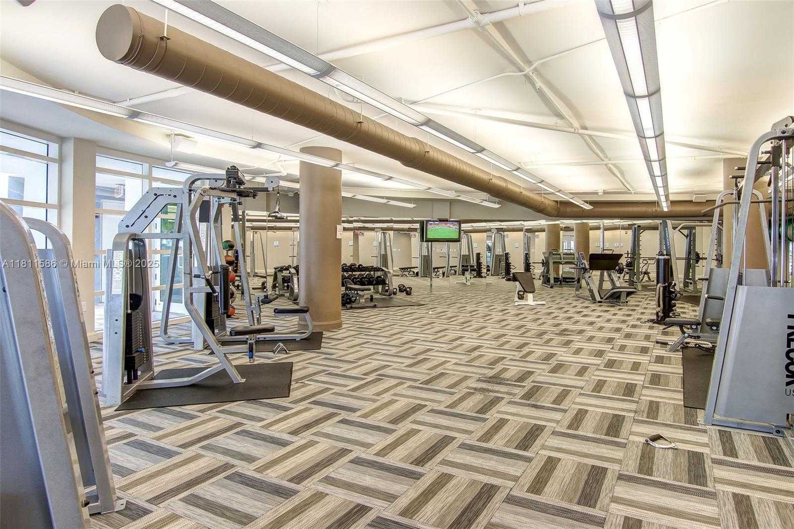 Small Image of 244 BISCAYNE BLVD #4608, Miami Number 37
