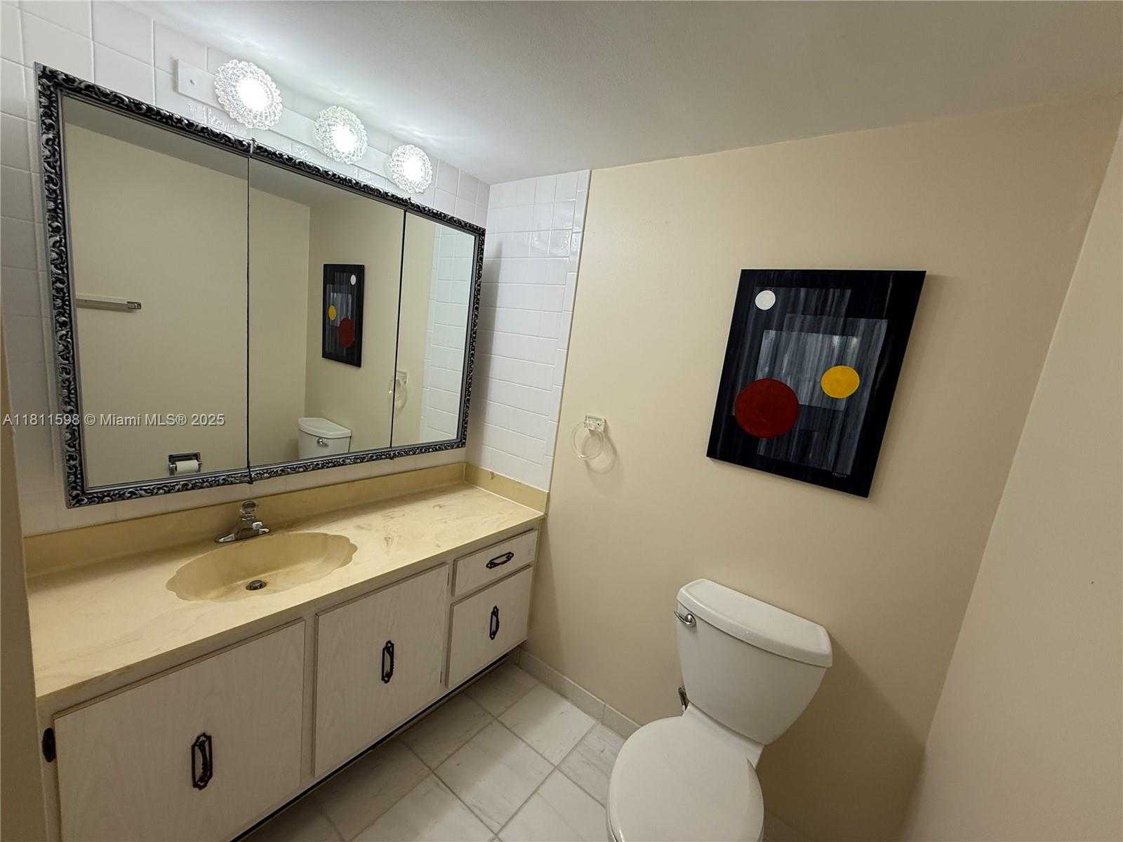 Small Image of 600 THREE ISLANDS BLVD #101, Hallandale Beach Number 13