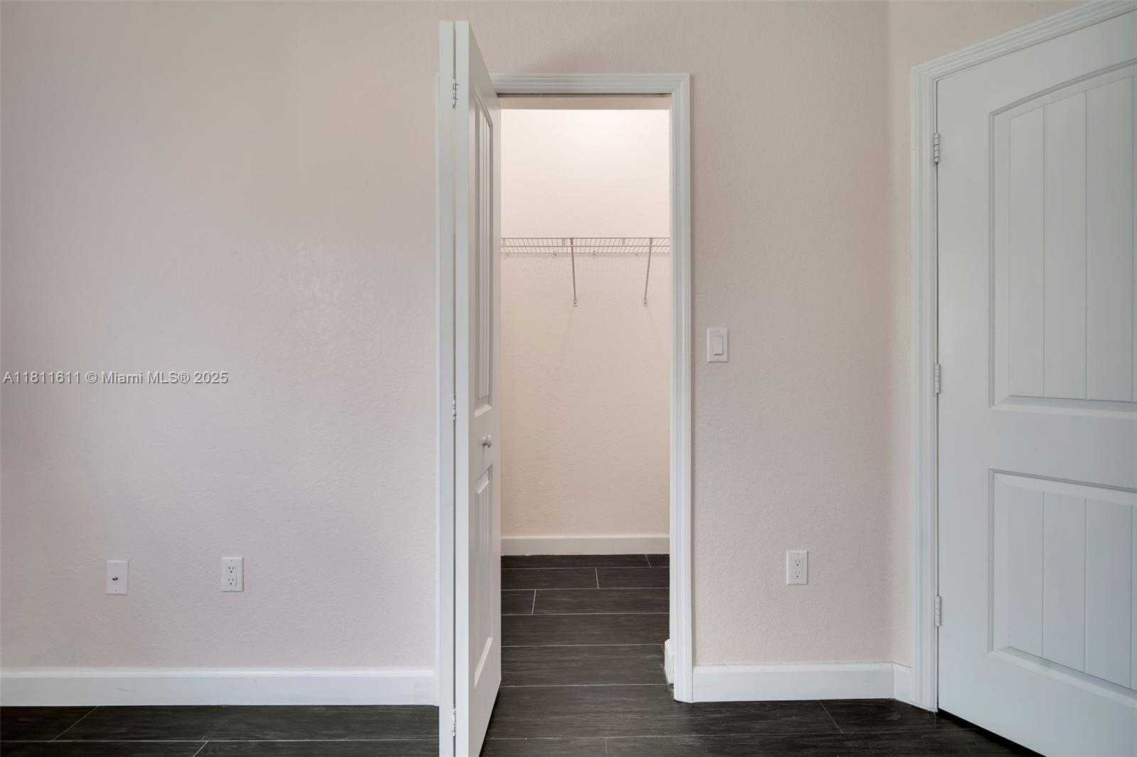 Small Image of 23061 SOUTH WEST 114TH PATH, Miami Number 31