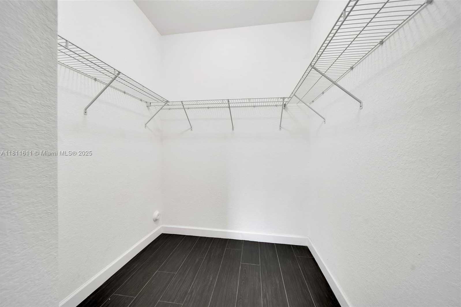 Small Image of 23061 SOUTH WEST 114TH PATH, Miami Number 38