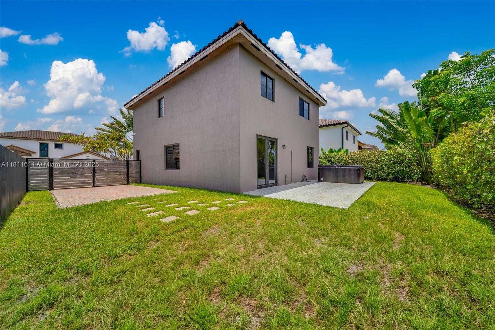 Small Image of 23061 SOUTH WEST 114TH PATH, Miami Number 45