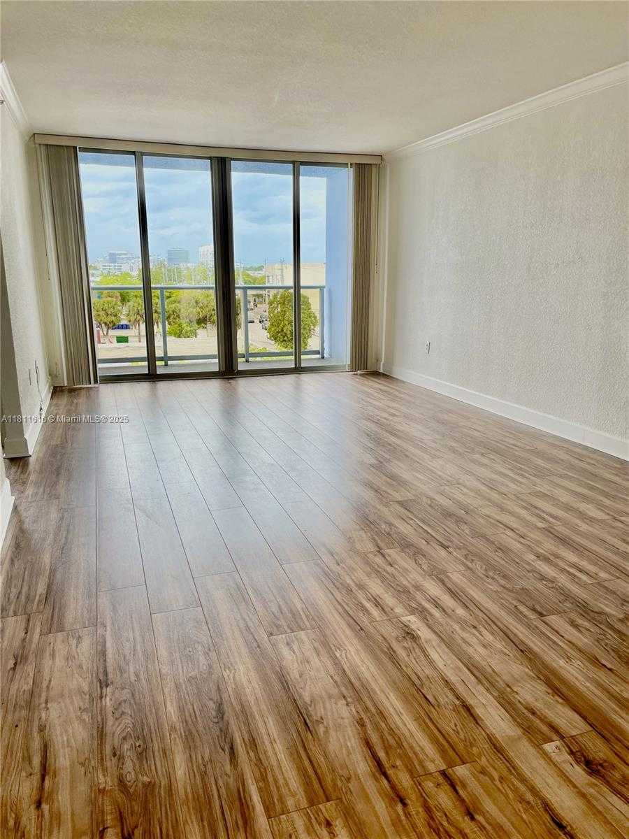 Small Image of 401 69TH ST #405, Miami Beach Number 5