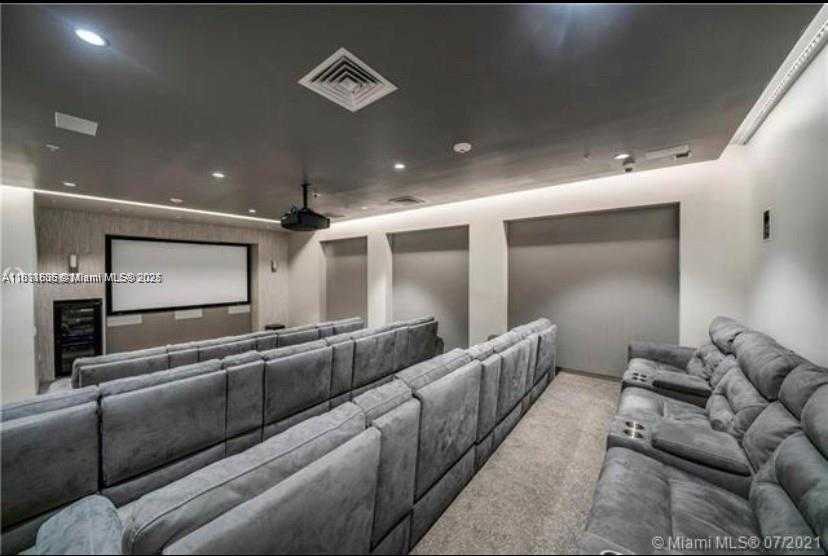 Small Image of 10275 COLLINS AVE #208, Bal Harbour Number 13
